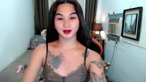 LILY online show from October 13, 12:29 pm