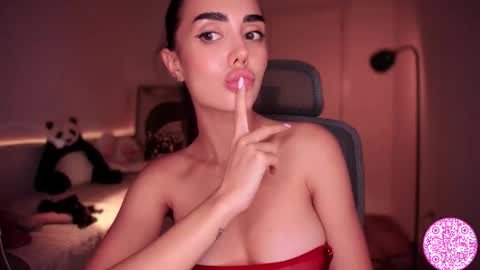 Snapshot of lil_gabbyg chatting on September 12, 8:00 pm Gabriela online show from September 12, 8:00 pm