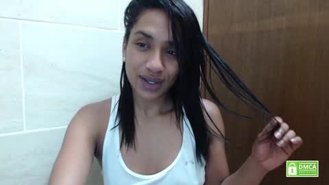 Snapshot of lil_ith chatting on February 6, 11:20 am Lilith online show from February 6, 11:20 am