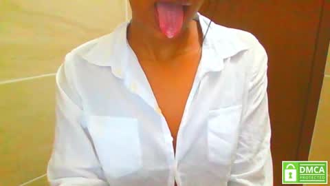 Snapshot of lil_ith chatting on January 14, 11:16 pm Lilith online show from January 14, 11:16 pm