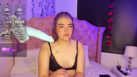 lila_cox online show from October 21, 11:59 am