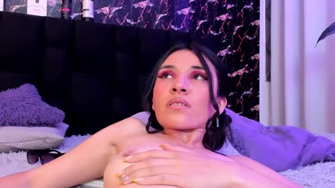 Lila online show from January 29, 11:46 pm