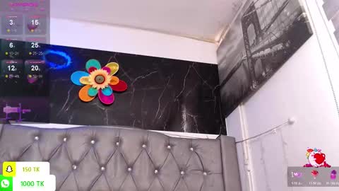   online show from December 18, 4:13 pm