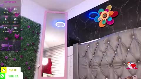   online show from December 22, 3:30 pm