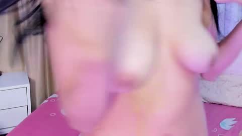 lila noa online show from November 6, 8:56 pm