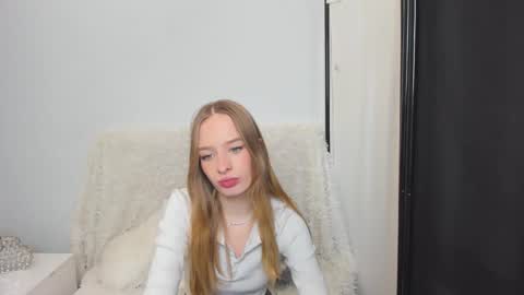 LiliaDesire online show from January 2, 4:02 pm