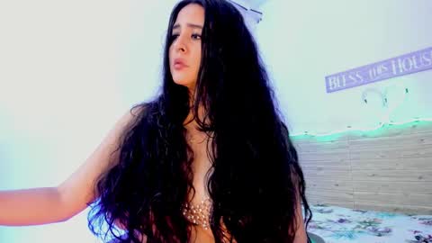 Lilah Sweet online show from March 1, 7:15 pm