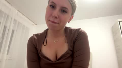 Lila online show from October 8, 5:52 pm