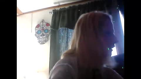 lilbit4u online show from December 31, 12:46 pm