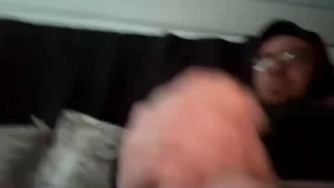 lildog361334 online show from December 15, 1:40 pm