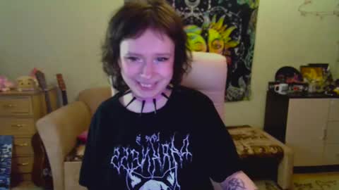 Lil online show from December 5, 10:50 am