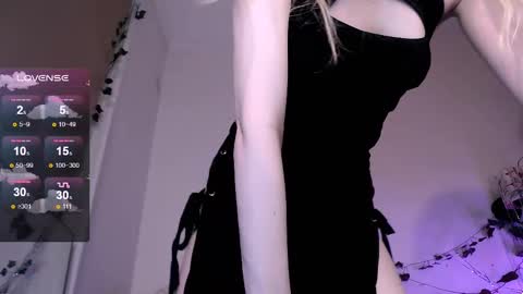 Snapshot of lilgangsta2002 chatting on February 12, 4:44 pm lil gansta online show from February 12, 4:44 pm