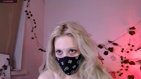 Snapshot of lilgangsta2002 chatting on January 26, 7:31 pm lil gansta online show from January 26, 7:31 pm