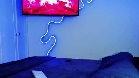 lili_evanss online show from February 13, 7:06 pm