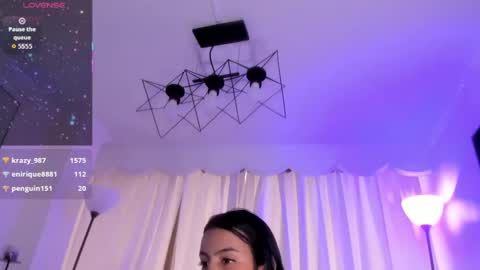 Lili  online show from September 30, 7:57 pm