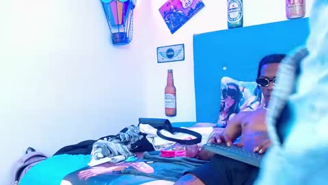 lili_roussi online show from February 20, 9:06 pm