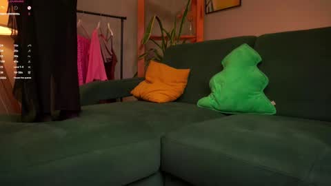 Anika online show from September 12, 1:57 pm