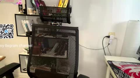 Lilian online show from February 3, 6:22 am