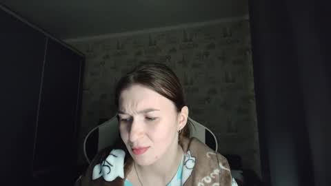 liliawoolf online show from February 21, 3:48 pm