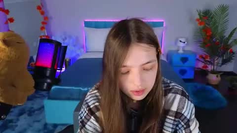 Lili Bakery online show from October 20, 4:17 am