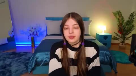 Lili Bakery online show from April 3, 3:24 am