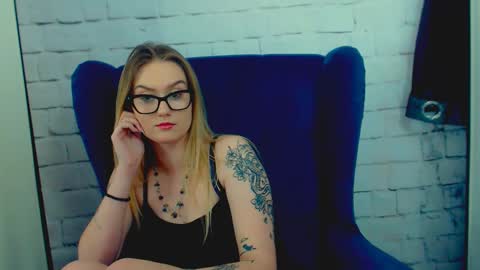 LiliiaSugar online show from January 29, 12:43 am