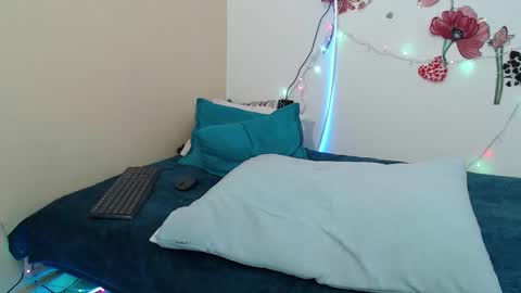 liliimilf online show from February 27, 10:01 am