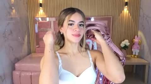 Lilith  online show from November 17, 8:22 pm