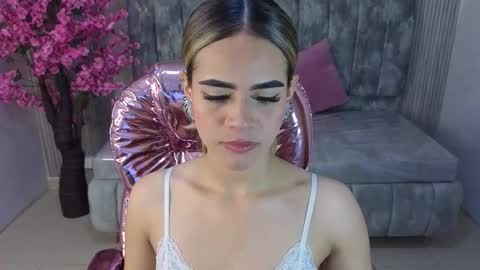 Lilith  online show from November 7, 8:55 pm