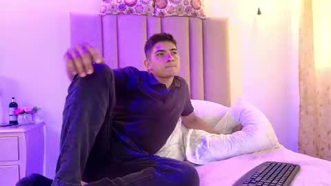 lilith_and_draven online show from September 29, 8:19 pm