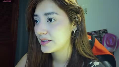 Lilith online show from April 16, 3:28 am