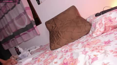 Lili online show from November 4, 3:08 am