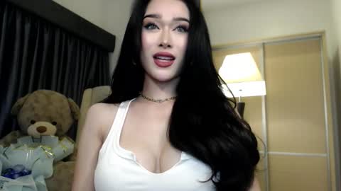 QUEEN LILITH BORBON online show from September 13, 11:45 am