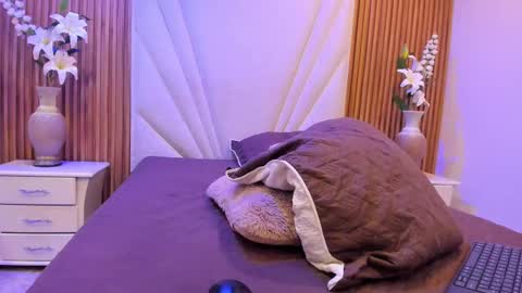 Snapshot of lilith_morningstarr chatting on March 11, 1:48 am Lilith online show from March 11, 1:48 am
