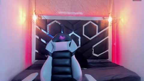  Lilith   online show from March 4, 2:21 pm