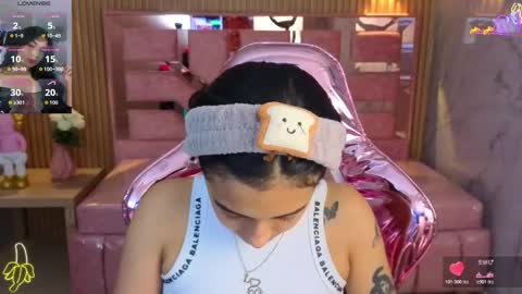 Lilith  online show from October 26, 12:50 pm