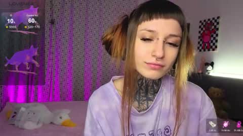 lilith_poison online show from November 6, 6:33 pm