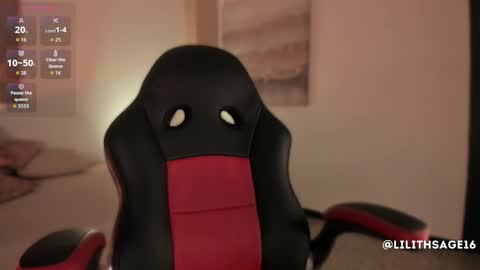 lilith_sage_ online show from November 21, 11:41 am