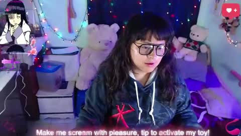 lilith_tyler online show from May 15, 10:34 am