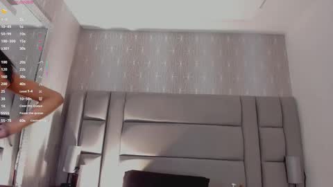    online show from October 31, 11:10 am