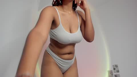 Alejandra  online show from December 22, 2:49 am