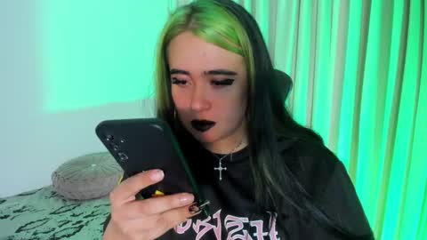 Lilith online show from December 5, 4:34 am