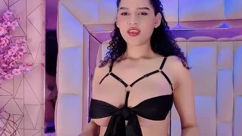    online show from March 31, 4:40 pm