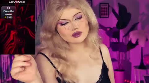 LilithNelson online show from July 5, 12:47 am