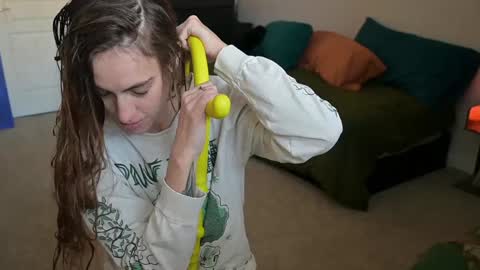 Snapshot of lilithoftrees chatting on January 10, 9:10 pm L online show from January 10, 9:10 pm