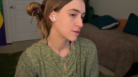 Snapshot of lilithoftrees chatting on January 16, 6:48 pm L online show from January 16, 6:48 pm