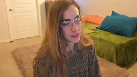 Snapshot of lilithoftrees chatting on February 15, 1:49 pm L online show from February 15, 1:49 pm
