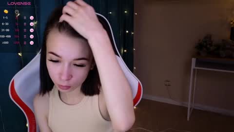 lilithstrangfor online show from December 28, 12:15 am