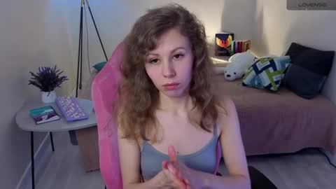 Snapshot of lill_mary chatting on February 22, 2:28 am Maria online show from February 22, 2:28 am