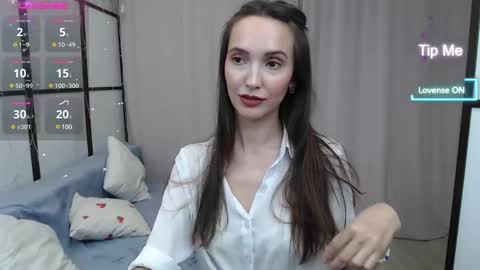 Lillian online show from February 17, 4:06 pm